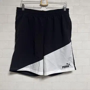 푸마 하프 팬츠