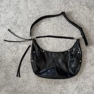 maison mined 블랙 가죽 숄더백