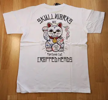 새상품 스컬 웍스 콜라보 타투 마네키네코 티셔츠 XL 화이트