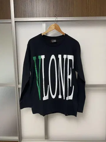 구제 의류] VLONE 긴팔 티셔츠 M 사이즈