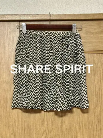 SHARE SPIRIT / 기하학 패턴 스커트