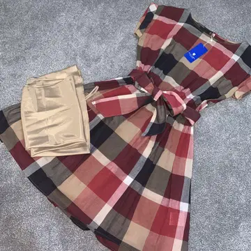 BLUE LABEL CRESTBRIGE 세련된 원피스 미사용