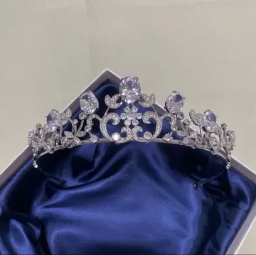 실버 티아라 꽃 디자인