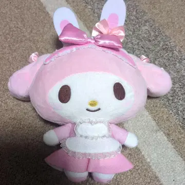 마이멜로디 생일 토끼 메이드 봉제 인형 산리오