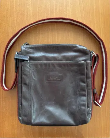 발리 BALLY 가죽 숄더백