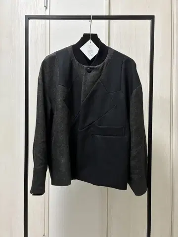 에토센스 ETHOSENS 25ss 리넨 테일러드 블라우스