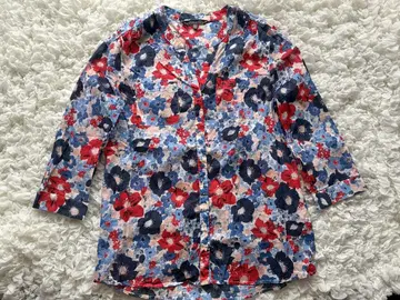 로라 애슐리 LAURA ASHLEY 꽃무늬 노카라 블라우스