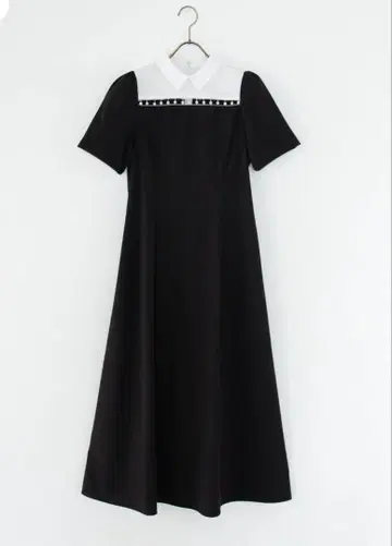 23SS Maison Echelle 사다리 펄 절개 컷 원피스 블랙