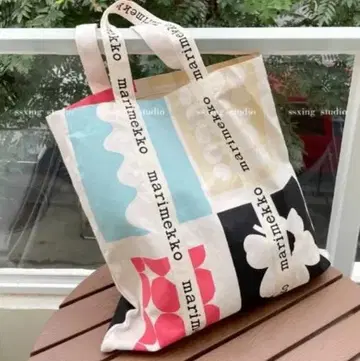 MARIMEKKO 마리메꼬 백 70주년 한정판 토트백 여성용