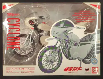 반다이 S.H.Figuarts 가면라이더 사이클론호(개조 ver)