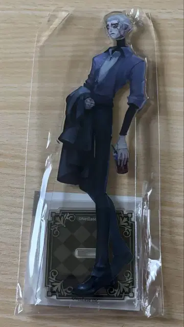 GIGO 제 5의 인격 Identity V 아크릴 스탠드 은둔자