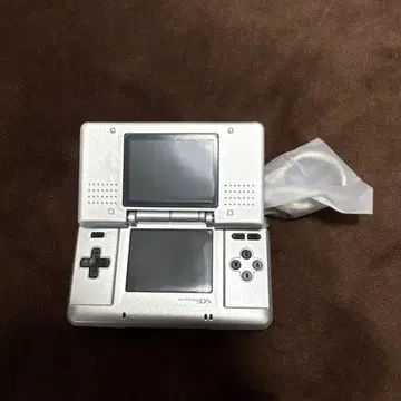 닌텐도 뮤지엄 게임 하드 컬렉션 DS