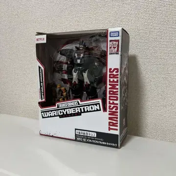 트랜스포머 WFC19 옵티머스 프라이멀 쥐덫