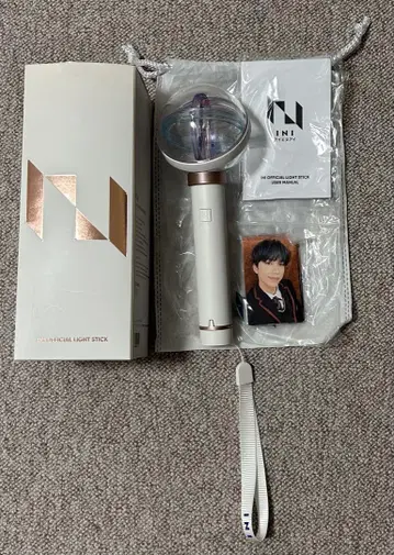 INI 공식 응원봉