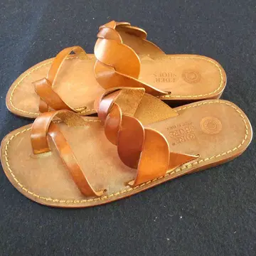 EDER SHOES 브라운 가죽 샌들