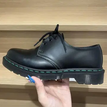 Dr.Martens 3홀 그린 새상품급