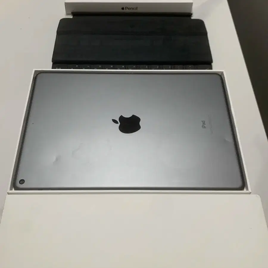 iPad Air3 256GB Apple Pencil Keyboard 純正 アップル ペンシル カバー