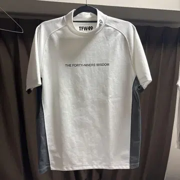TFW49 사이드 메쉬 모크넥 S/S T 모크넥