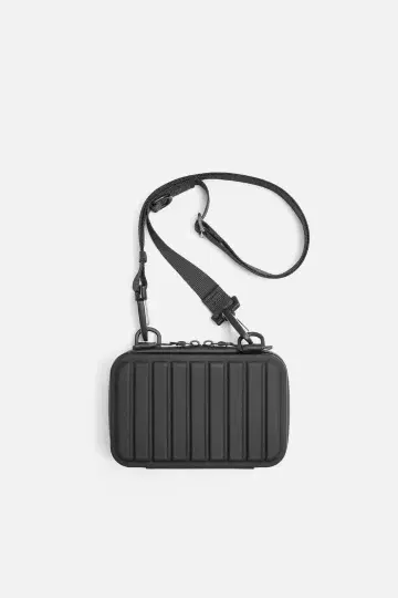 ZARA 자라 하드 숄더백 완판템