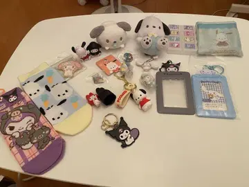 산리오 굿즈 묶음 판매