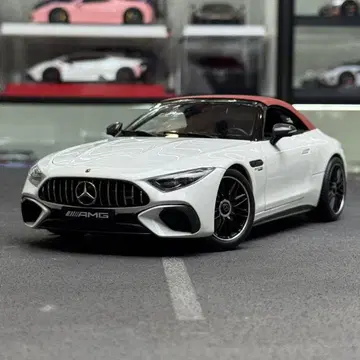 새상품 AMG SL63 1/18 미니카