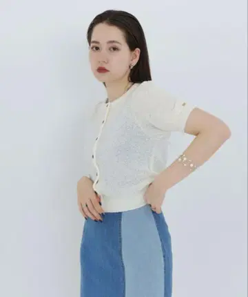 tina:jojun 컬 얀 퍼프 슬리브 가디건