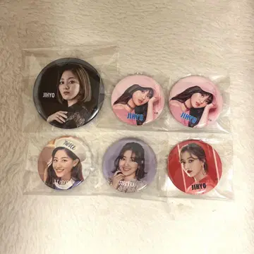 TWICE 지효 캔뱃지 세트