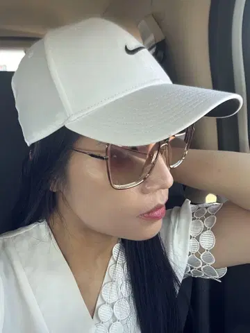 NIKE 나이키 화이트 캡