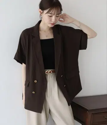 린넨 느낌의 반팔 셔츠 자켓 브라운