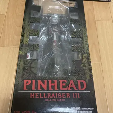 PINHEAD HELLRAISER III 피규어 mezco
