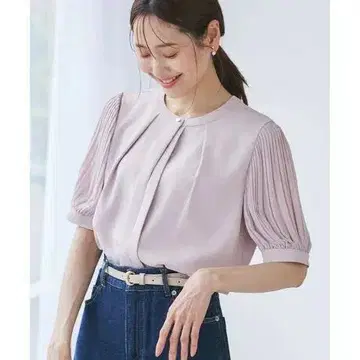 새상품 로페피크닉 소매 플리츠 하프 슬리브 블라우스