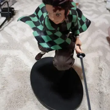 탄지로 피규어