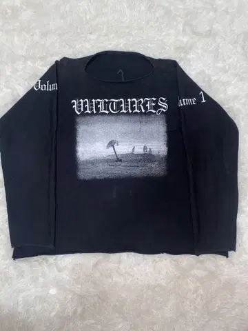 Yeezy Vultures Kanye West 롱 T 사이즈 1
