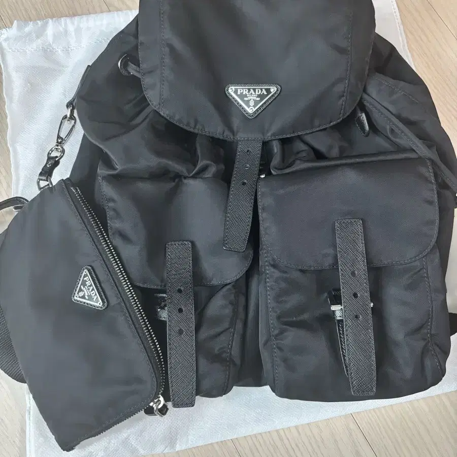 TCM The Coldest Moment starfish denim backpack #더콜디스트모