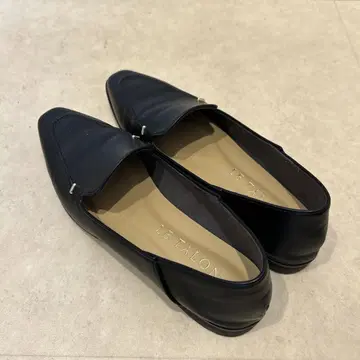 새상품급 LE TALON 블랙 가죽 로퍼