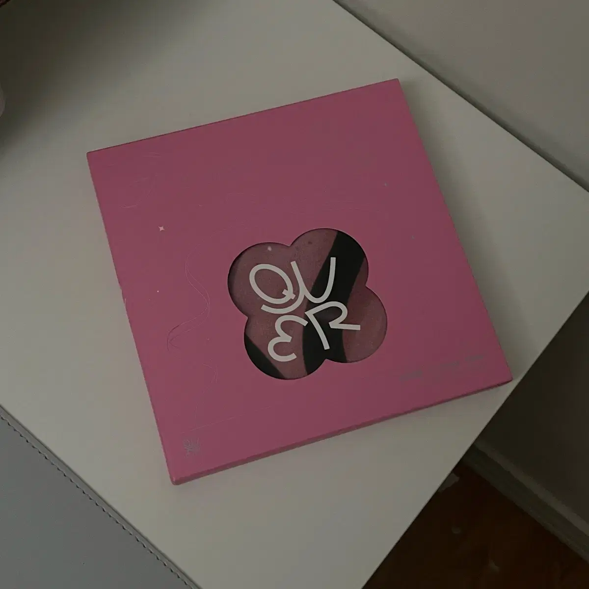 QWER Debut album on Bunjang Global Site.