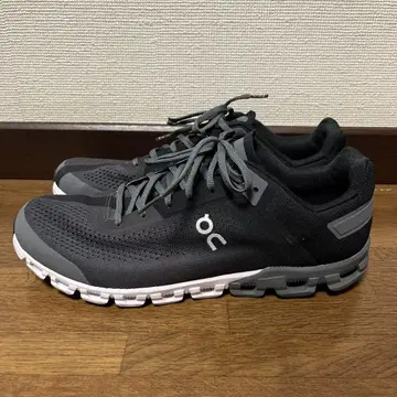 클라우드플로우 US$10.5, EUR 44.5, 28.5cm