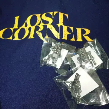 요네즈켄시 LOST CORNER 연결 + 가챠가챠 메탈 피규어 3종 세트