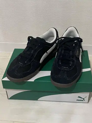 푸마 네이비 스니커즈