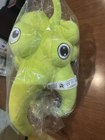 오사카 간사이 엑스포 체코 파빌리온 레네 봉제 인형