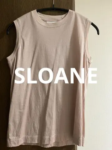 SLOANE 슬리브리스 티셔츠