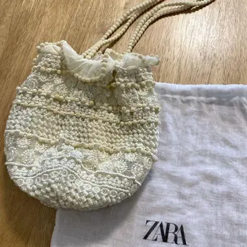 ZARA 자라 폼폼 비즈 복조리 숄더백
