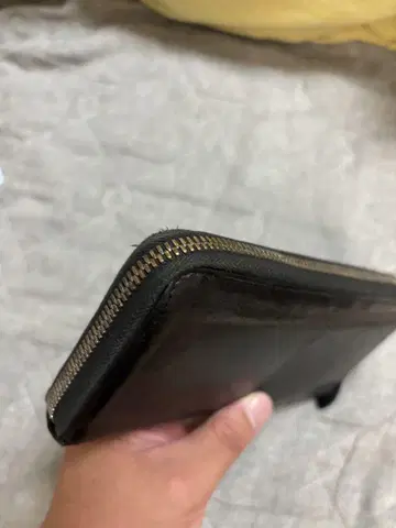 일비종떼 장지갑 새상품급