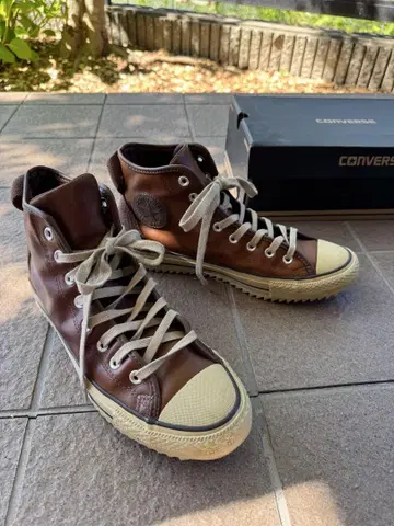 CONVERSE 올스타 가죽 샤크 밑창 하이컷 스니커즈