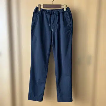 유나이티드 애로우즈 피케 올 개더 이지 팬츠 네이비