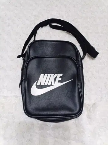 Nike 숄더백 블랙