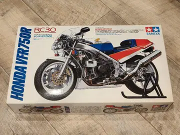 혼다 VFR750R