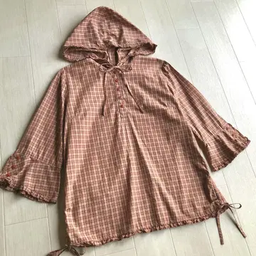 핑크하우스 체크 무늬 후드 부착 피코 프릴 7부 소매 블라우스