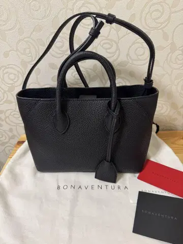 BONAVENTURA 블랙 가죽 토트백