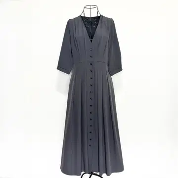 RUIRUE BOUTIQUE 2way 프론트 버튼 턱 원피스